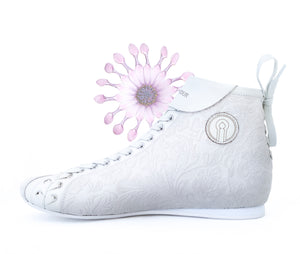 Sakinamour Tunicate women's designer shoes. These premium designer leather women's shoes are a beautiful handmade work of art. Crafted with the finest materials, these luxury shoes are a rare beauty, for that rare beauty.